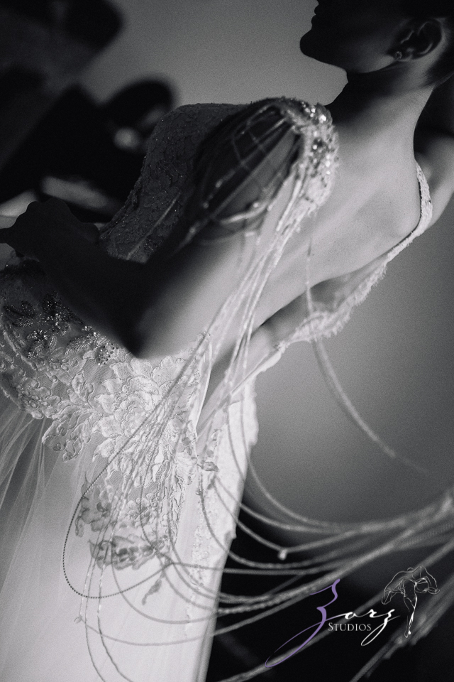Touching: Ekaterina + Ross = Emotional Wedding | Zorz Studios
