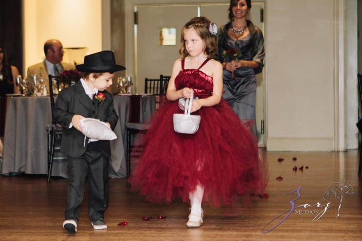 Strings Attached: Rachel + Aaron = Rocking Wedding | Zorz Studios