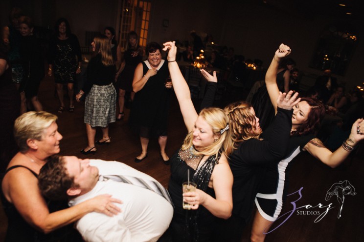 Strings Attached: Rachel + Aaron = Rocking Wedding | Zorz Studios