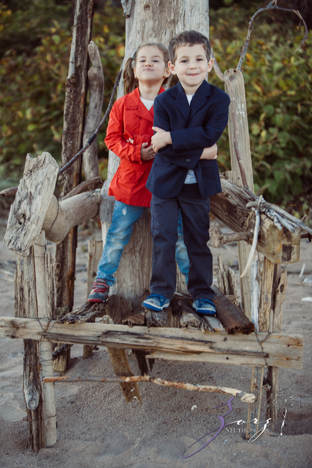 Double Shot: Family Portraits for a Fellow Photographer | Zorz Studios