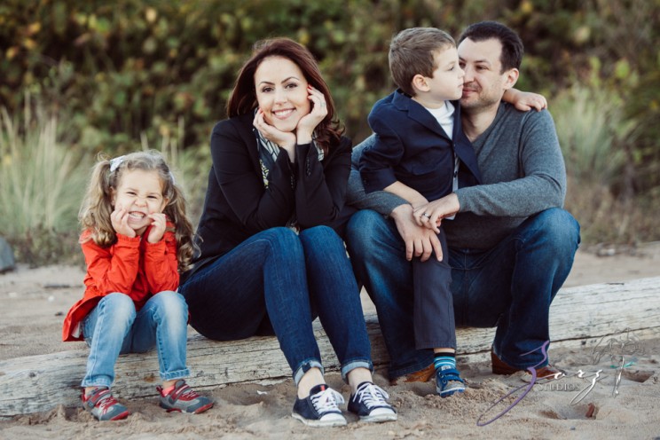 Double Shot: Family Portraits for a Fellow Photographer | Zorz Studios