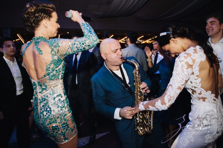 Hennassy: Leslie + Oleg = Moroccan-Jewish Wedding | Zorz Studios