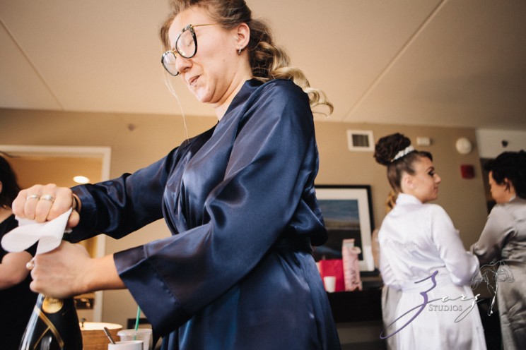 AA Batteries Included: Anna + Alex = Supercharged Wedding | Zorz Studios