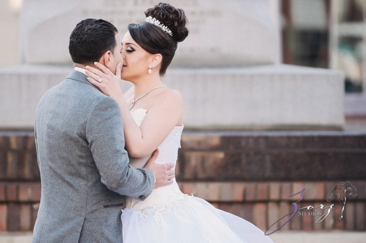 AA Batteries Included: Anna + Alex = Supercharged Wedding | Zorz Studios