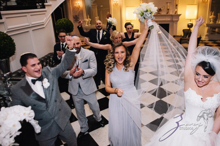 AA Batteries Included: Anna + Alex = Supercharged Wedding | Zorz Studios
