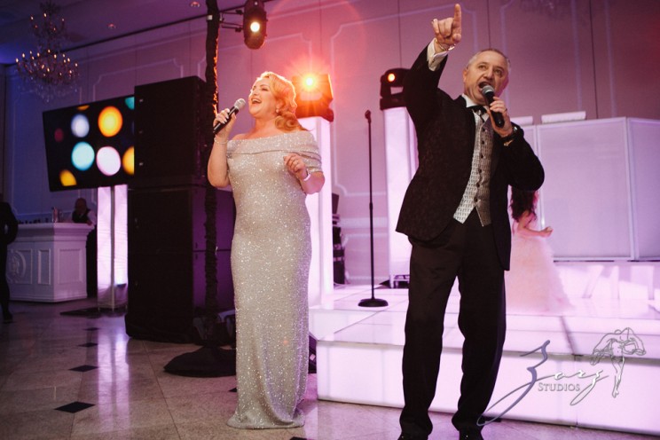AA Batteries Included: Anna + Alex = Supercharged Wedding | Zorz Studios