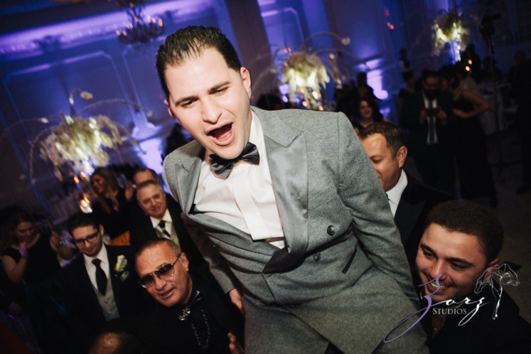 AA Batteries Included: Anna + Alex = Supercharged Wedding | Zorz Studios