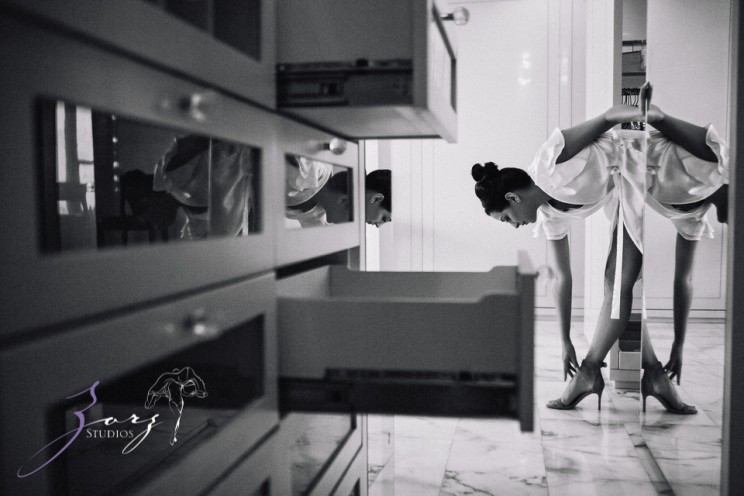 State of Mind: Leah + Joseph = Manhattan Rooftop Wedding | Zorz Studios