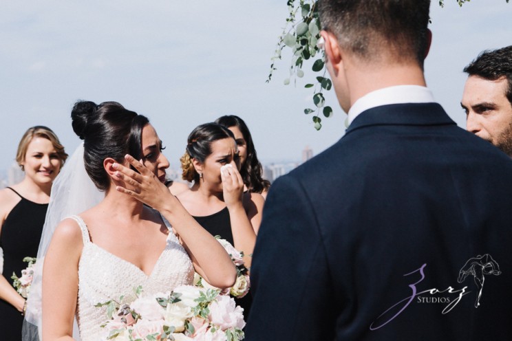 State of Mind: Leah + Joseph = Manhattan Rooftop Wedding | Zorz Studios