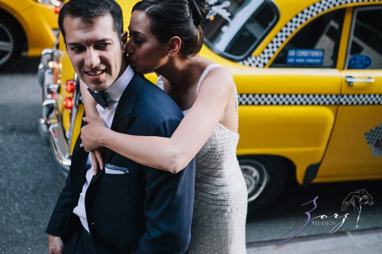 State of Mind: Leah + Joseph = Manhattan Rooftop Wedding | Zorz Studios