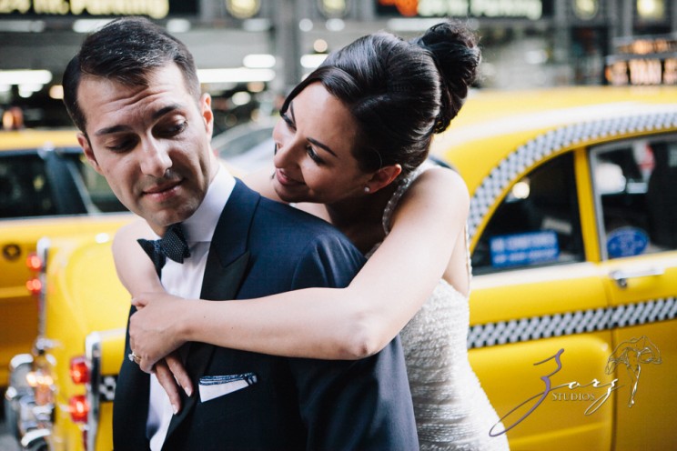 State of Mind: Leah + Joseph = Manhattan Rooftop Wedding | Zorz Studios