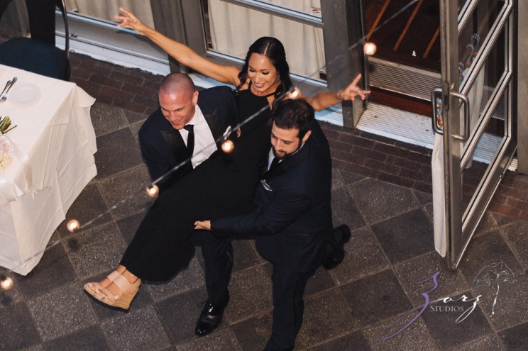 State of Mind: Leah + Joseph = Manhattan Rooftop Wedding | Zorz Studios
