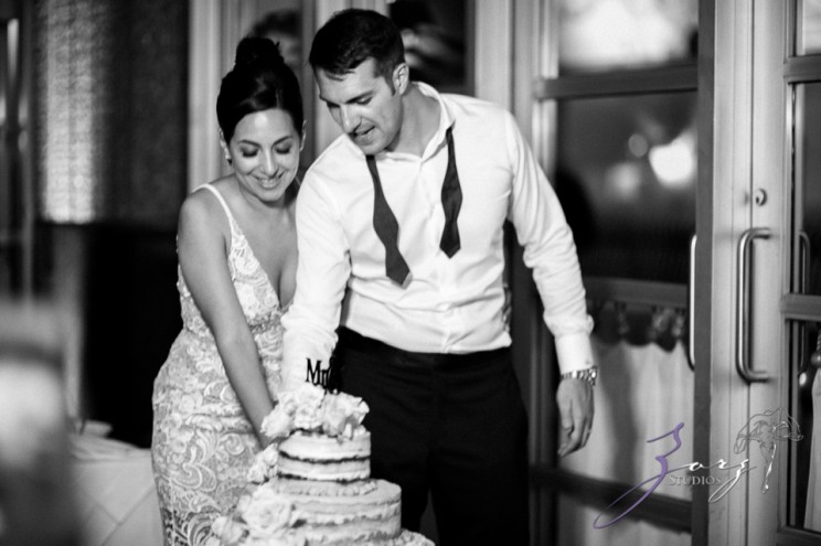 State of Mind: Leah + Joseph = Manhattan Rooftop Wedding | Zorz Studios