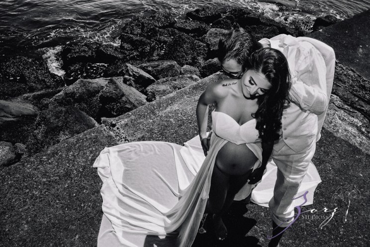 Renewal: Beach Maternity Session | Zorz Studios