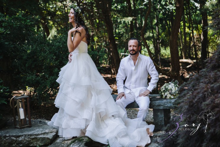 Birth of Venus: Alexandra + Ricardo = Rustic Wedding | Zorz Studios
