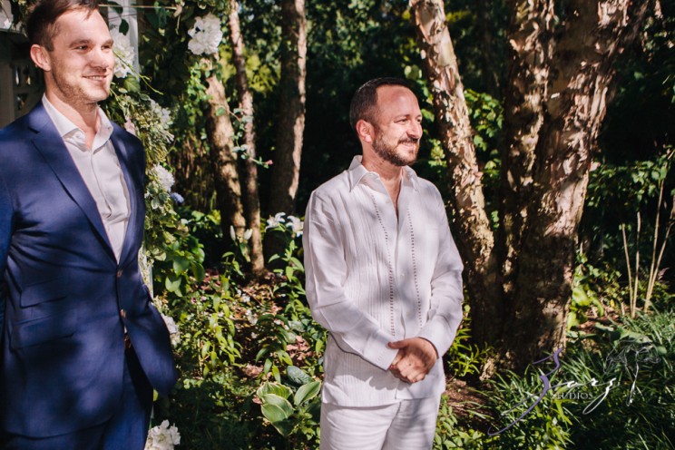 Birth of Venus: Alexandra + Ricardo = Rustic Wedding | Zorz Studios