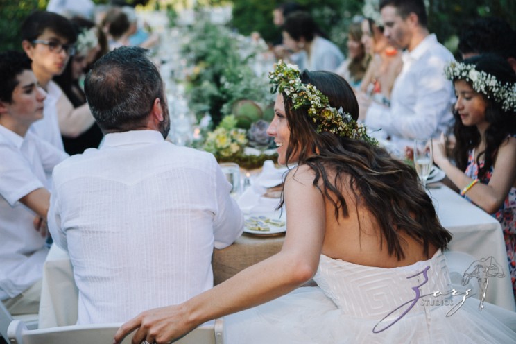 Birth of Venus: Alexandra + Ricardo = Rustic Wedding | Zorz Studios