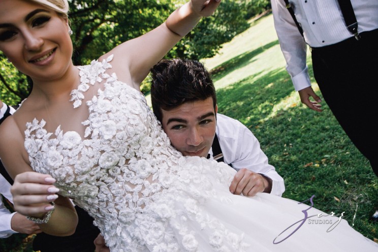 Shall We Dance? Esther + Bernie = Classy Wedding | Zorz Studios