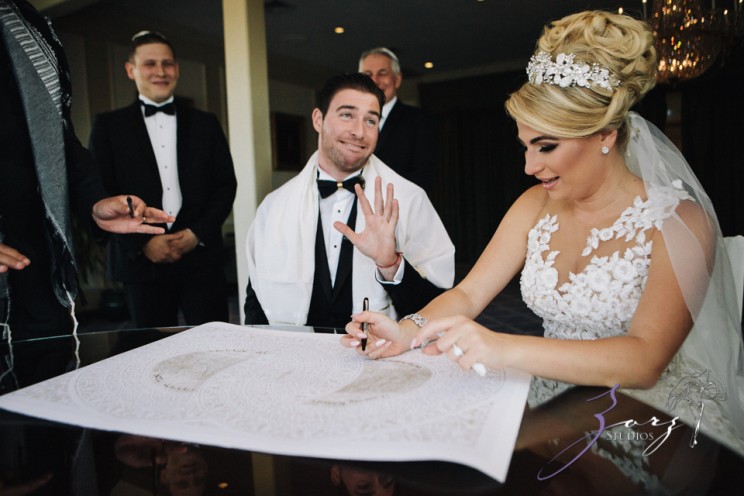 Shall We Dance? Esther + Bernie = Classy Wedding | Zorz Studios