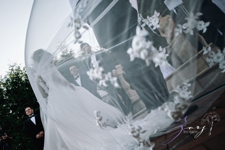 Shall We Dance? Esther + Bernie = Classy Wedding | Zorz Studios