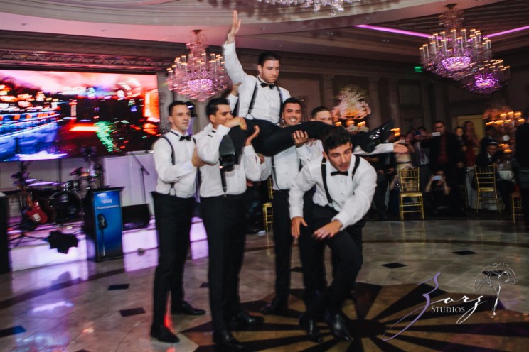 Shall We Dance? Esther + Bernie = Classy Wedding | Zorz Studios