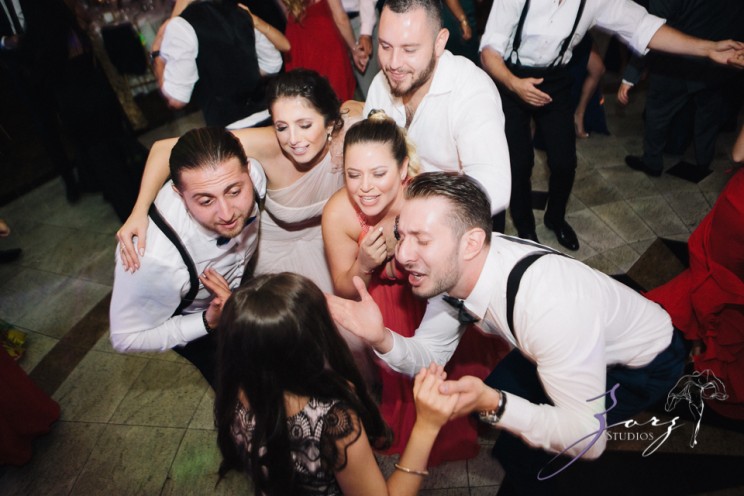 Shall We Dance? Esther + Bernie = Classy Wedding | Zorz Studios