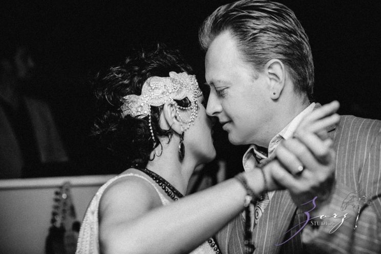 Gatsby at Sea: The Great Gatsby Theme Yacht Birthday Party by Zorz Studios (6)