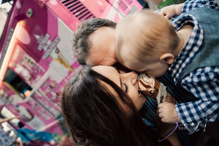 Cub: Outdoor Hilarious First Birthday Photoshoot by Zorz Studios (20)