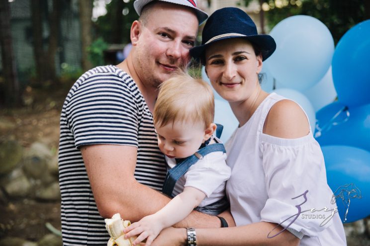 Singobooth: Funny Photoshoot for One-Year-Old by Zorz Studios (23)
