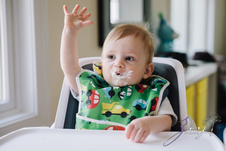 Singobooth: Funny Photoshoot for One-Year-Old by Zorz Studios (19)