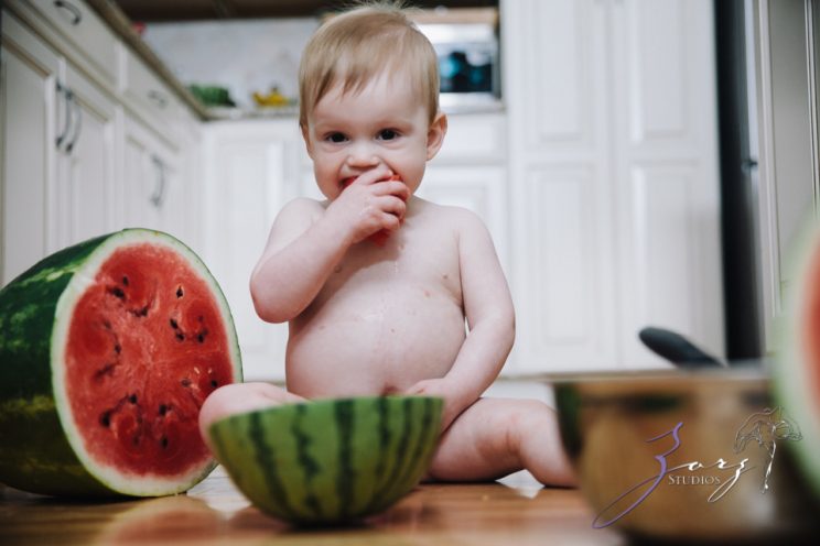 Singobooth: Funny Photoshoot for One-Year-Old by Zorz Studios (11)