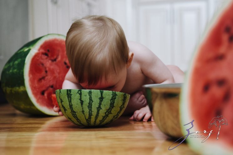 Singobooth: Funny Photoshoot for One-Year-Old by Zorz Studios (8)