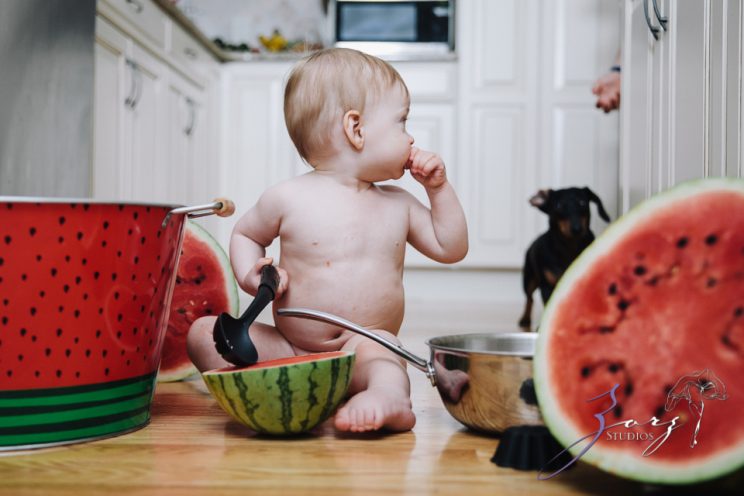 Singobooth: Funny Photoshoot for One-Year-Old by Zorz Studios (2)