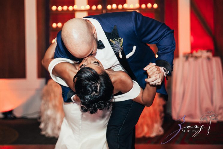 Bandana: Ana + Dana = Freaking Stylish Manhattan Wedding by Zorz Studios (23)