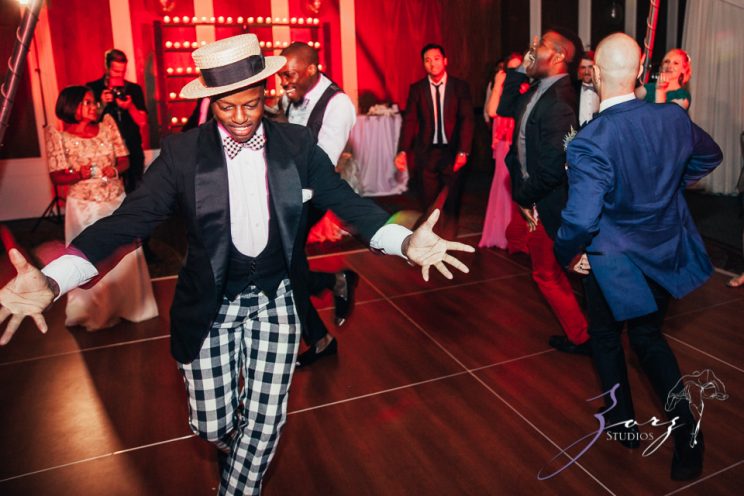 Bandana: Ana + Dana = Freaking Stylish Manhattan Wedding by Zorz Studios (6)