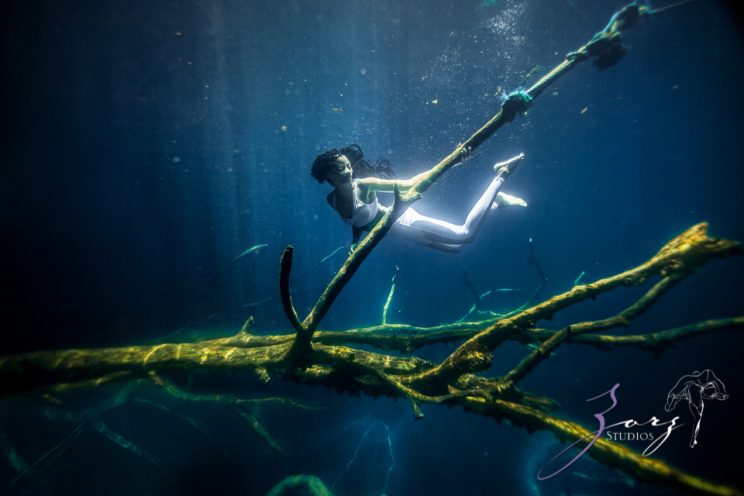 Water Spirit: Epic Underwater Photoshoot in Dominican Republic by Zorz Studios (16)