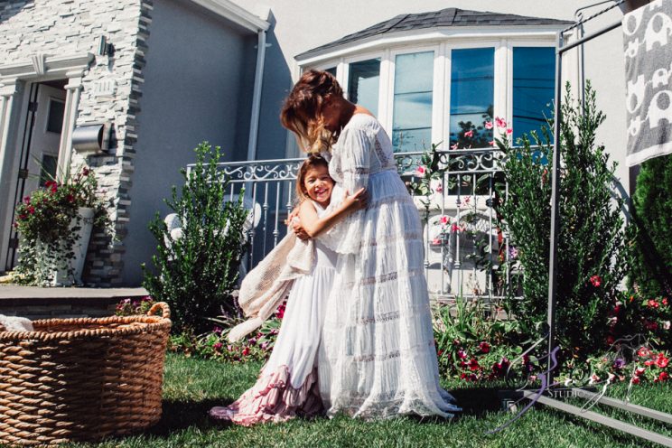 Cuatro+: Whimsical Family Maternity Session by Zorz Studios (33)