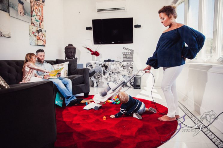 Cuatro+: Whimsical Family Maternity Session by Zorz Studios (22)