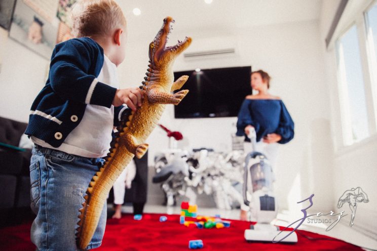 Cuatro+: Whimsical Family Maternity Session | Zorz Studios