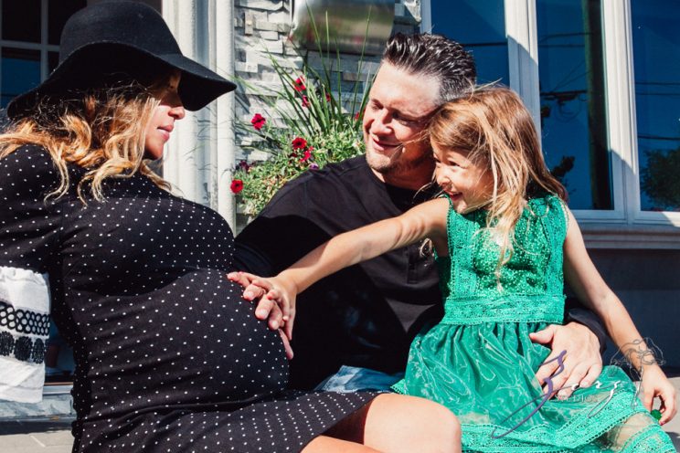 Cuatro+: Whimsical Family Maternity Session by Zorz Studios (4)