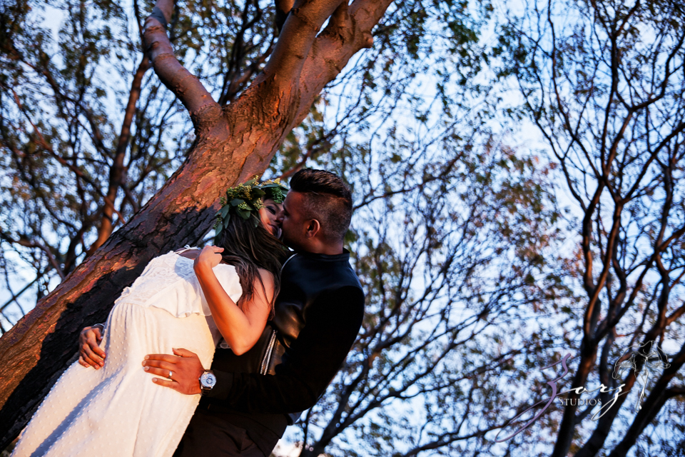 Pregwindcy: Modern Pakistani Maternity Photoshoot by Zorz Studios (5)