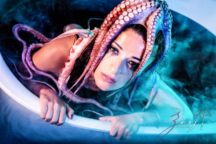 Cover Girl: Eerily Beautiful Photoshoot with Octopus by Zorz Studios (4)