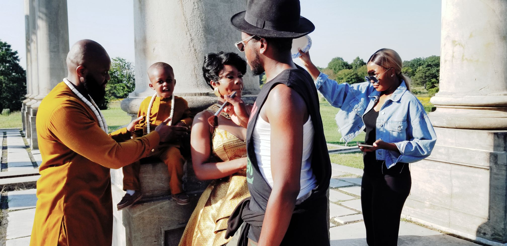 Fam Naija: Vogue-esque Nigerian Family Photoshoot by Zorz Studios (2)