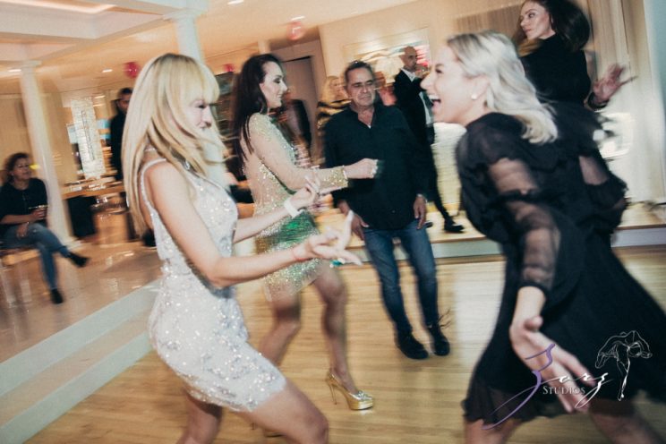 Cosmo: Mother-Daughter Cosmopolitan Birthday Party by Zorz Studios (62)