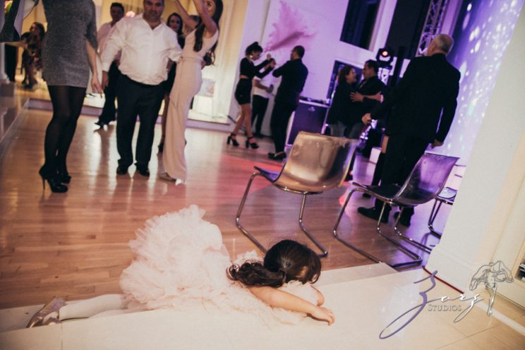 Cosmo: Mother-Daughter Cosmopolitan Birthday Party by Zorz Studios (10)