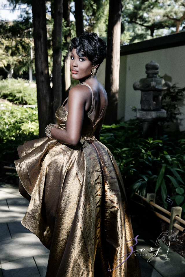 Fam Naija: Vogue-esque Nigerian Family Photoshoot by Zorz Studios (4)