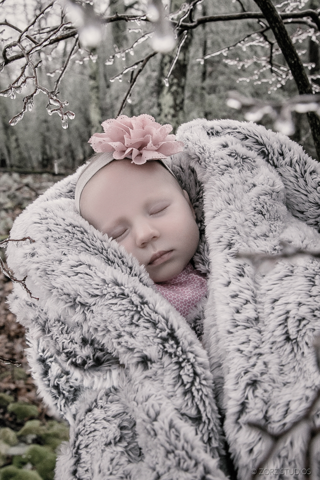 Veya: Newborn Photo Shoot for Nature's Child by Zorz Studios (48)