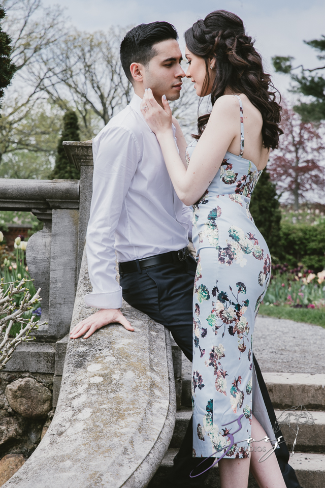 No Bounds: Ilana + Igor = Old Westbury Gardens Engagement Session by Zorz Studios (23)