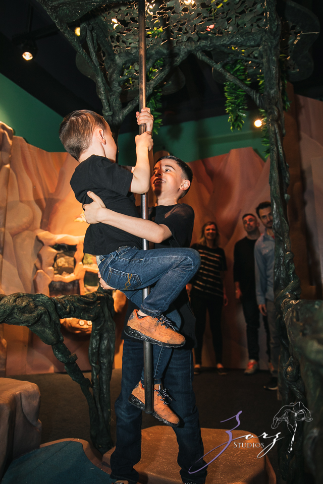 Saaeyints: Liberty Science Center Family Photography by Zorz Studios (52)