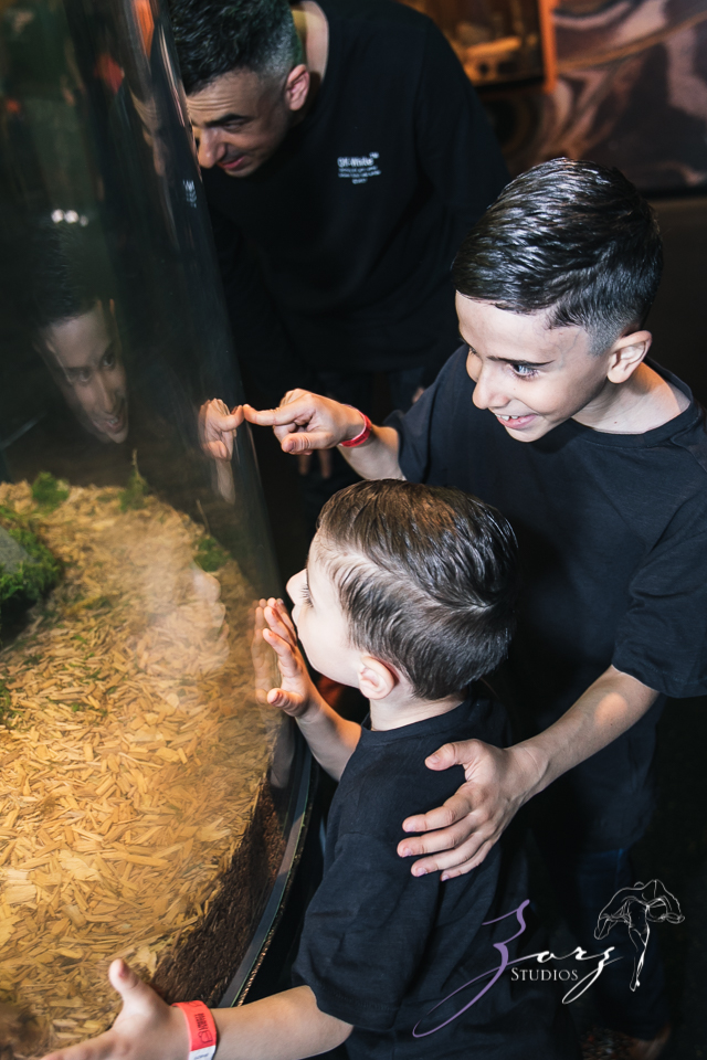 Saaeyints: Liberty Science Center Family Photography by Zorz Studios (34)